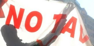 No Tav, notte di tensione a cantiere Chiomonte: pietre contro forze ordine