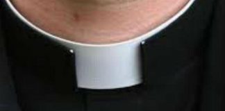 Prato, prete arrestato per droga. Dai conti della parrocchia sottratti 150mila euro