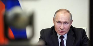 Russia, studente corregge Putin durante lezione di storia