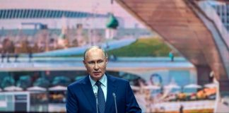 Covid, Putin verso autoisolamento: “Molti contagi fra miei contatti”