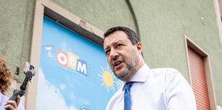 Quota 100, Salvini: “Stop? Barricate fuori e dentro Parlamento”