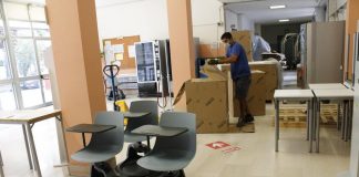 Scuola, Bianchi: “Banchi a rotelle cartolina del passato”