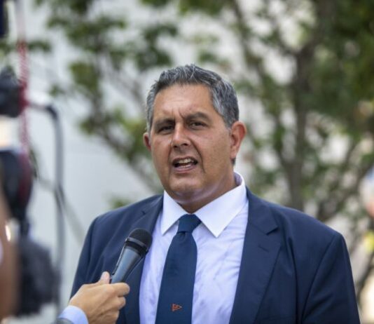 Toti: “Allargare il green pass a tutte le categorie dei lavoratori”