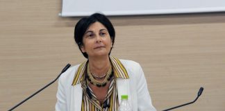 Covid, Bisceglia “Curva scede grazie ai vaccini ma prudenza”