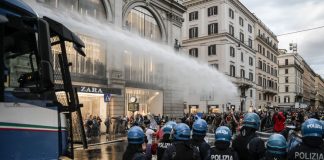 Green pass, 12 arrestati compresi i vertici di Forza Nuova