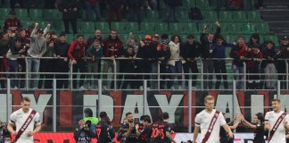 Giroud piega il Toro, Milan in testa aspettando il Napoli