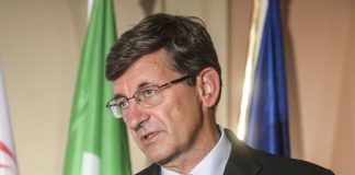 Colao “Dalla nascita alle nozze 14 certificati diventano digitali”
