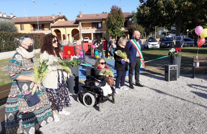 In piazza Anna Magnani a Pegognaga inagurato il Parco Giochi Inclusivo