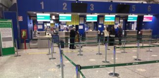 Alitalia, selfie e foto tra passeggeri per l’ultimo volo