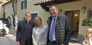 Centrodestra, siglato ‘patto delle pere’: asse su maggioritario e unità sul Colle
