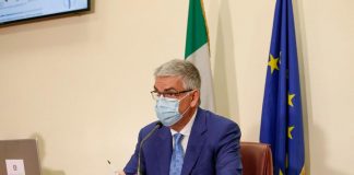 Covid Italia, Brusaferro: “Controlliamo il virus ma siamo ancora in pandemia”