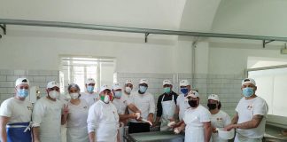 Mozzarella Dop, via al nuovo corso per diventare casari