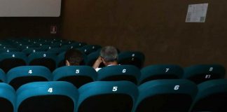 Riaperture e capienza, stop al distanziamento in teatri e cinema