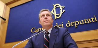 Centrosinistra, Della Vedova a Letta: “Nuovo Ulivo’? prima federazione libdem”