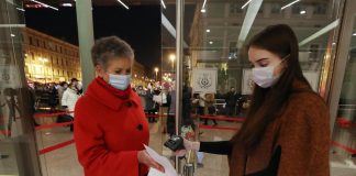 Covid Russia, San Pietroburgo introduce obbligo di Green pass