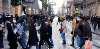 Covid oggi Italia, Brusaferro: “Circolazione riprende in tutte le regioni”