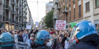 No Green Pass Milano, un arresto e 57 denunce per il corteo non autorizzato