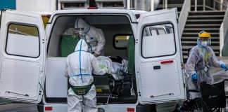 Covid oggi Russia, nuovo record di morti: 1.015 in un solo giorno