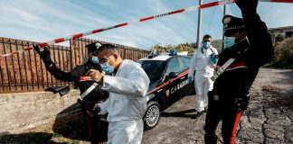 Omicidio Ercolano, ragazzi uccisi: fermato 53enne, 11 colpi sparati