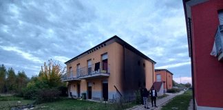 Doppio rogo al centro d’accoglienza Alce Nero di Formigosa, si ipotizza il dolo