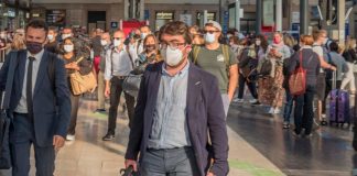 Covid, Lombardia in zona bianca anche la prossima settimana Covid, Lombardia in zona bianca anche la prossima settimana