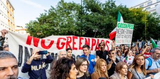 No green pass, protesta a Milano: 8 fermati