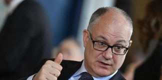 Comunali Roma, Gualtieri: “Mi aspetto sostegno Calenda e M5S”