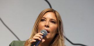 Ballando con le stelle, Lucarelli: “Mietta positiva? Rai inattaccabile”