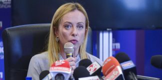 Meloni: “Provenzano? Fdi non si lascia intimidire. Disordini? Strategia sembra esserci”