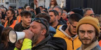 Focolaio Trieste, Riccardi: “Per protesta No Green Pass”