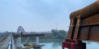 San Benedetto Po, varo del ponte sospeso a causa del maltempo