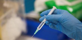 Gsk: “Storico ok Oms a vaccino anti-malaria, impegno per fornire 15 mln dosi l’anno”