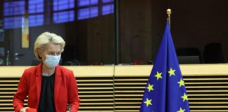 Von der Leyen: “Polonia mette in dubbio fondamenta Ue”