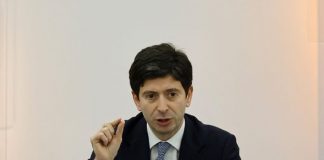 Vaccino, Speranza “Oltre 3 milioni hanno ricevuto la terza dose”