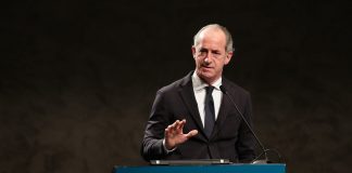 Zaia “Obbligo vaccino non praticabile, serve campagna contro fake news”