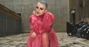 Arisa torna con il nuovo album “Ero romantica”
