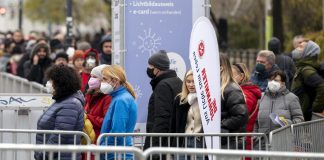 Covid Austria, lockdown da lunedì. Obbligo vaccino da febbraio
