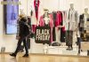 Il Black Friday smuove gli acquisti ma nessun assalto ai negozi. Bene al “Village”