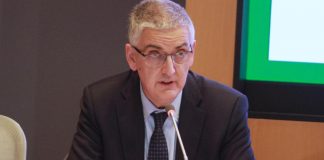 Covid oggi Italia, Brusaferro: “Contagi su, ma curva si può frenare”