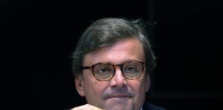 Calenda: “M5S nel gruppo S&D? Errore Pd, io vado con Renew”