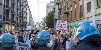 No green pass, Locatelli: “Cortei al limite dell’ingiustificabile”