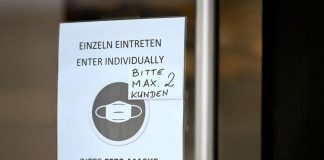 Covid oggi Austria, ipotesi lockdown non vaccinati da lunedì