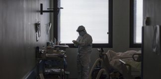 Covid oggi Danimarca, autorità sanitarie chiedono ritorno Green pass