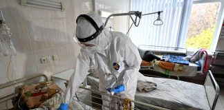 Covid oggi Ucraina, record di 833 morti: mai così tanti