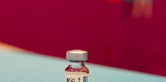 Vaccino Johnson & Johnson, richiesta a Ema per dose più richiamo