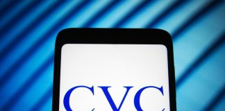 Tim, non solo Kkr: fondi Cvc e Advent studiano dossier