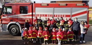 A lezione con i pompieri per sapere cosa fare in caso d’emergenza