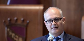 Roma, Gualtieri: “Piano straordinario pulizia città prima azione”