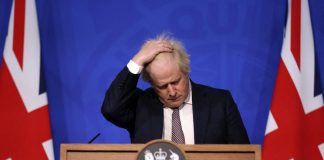 Variante Omicron in Gb, Johnson annuncia nuove misure