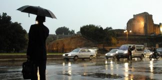 Maltempo Italia, domani allerta meteo arancione in 5 regioni